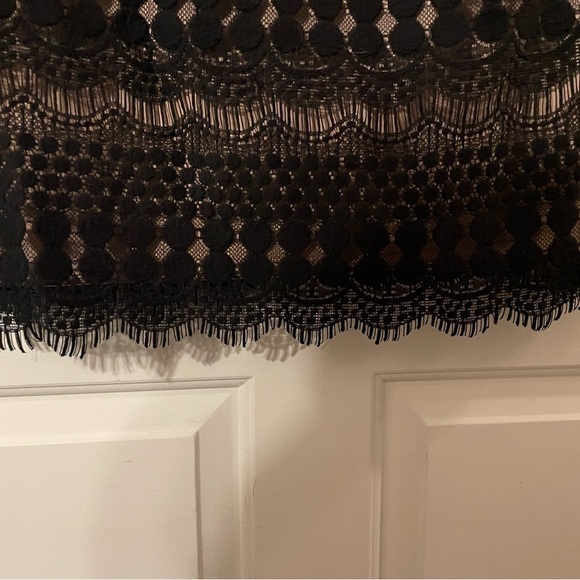 Jessica Howard Womans Black Lace Dress Sz 6 Tan Lining 3/4 Sheer Sleeves Cotton - Picture 2 of 7